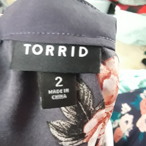 Torrid top - Picture 4 of 4